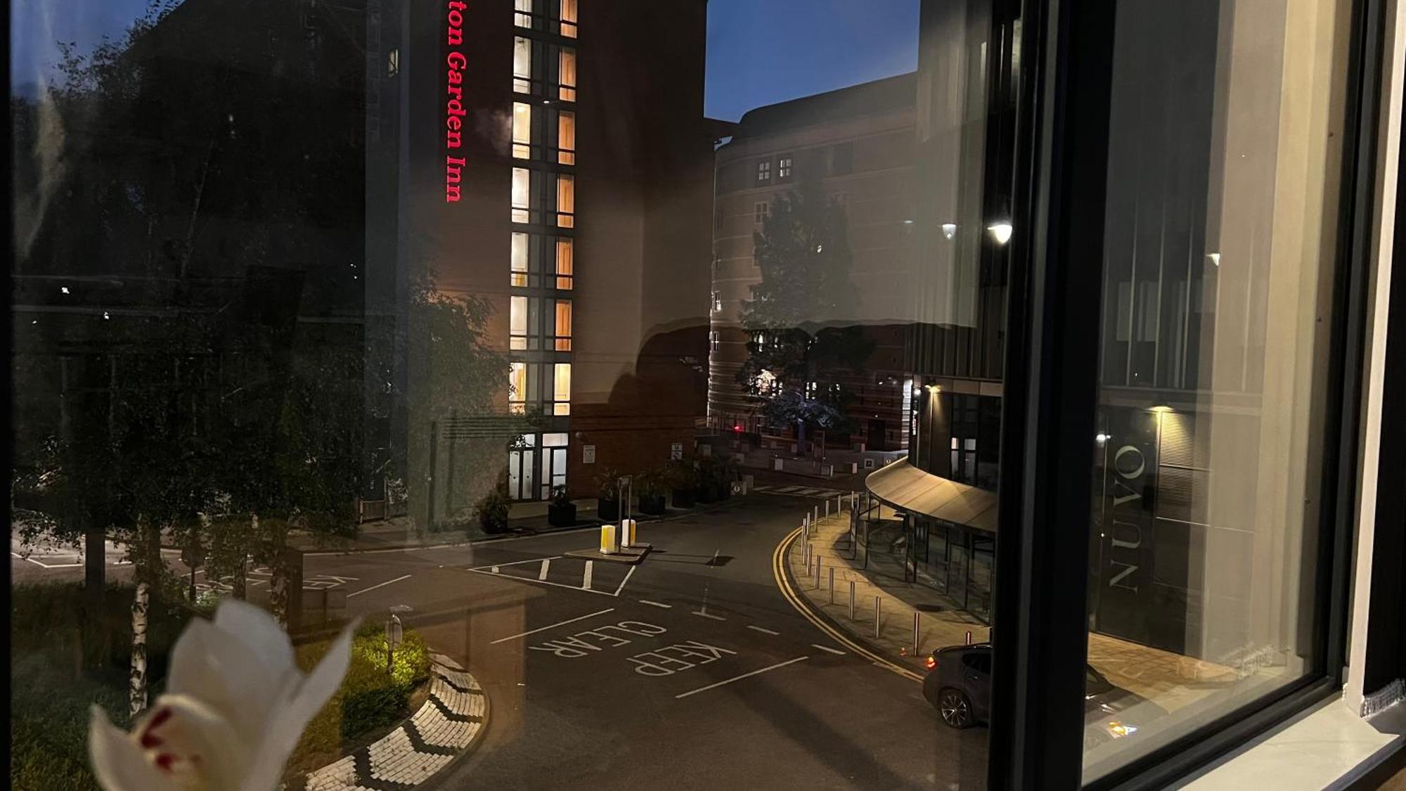 Last-Minute Specials L Book It Now L Sleeps Up To 4 L 2 Bed 2 Bath - Gym - Prime Birmingham Location L Jvt Short Lets Dış mekan fotoğraf