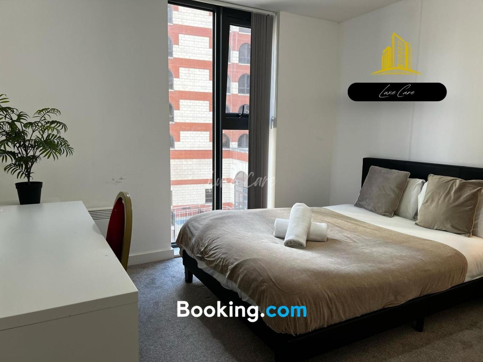 Last-Minute Specials L Book It Now L Sleeps Up To 4 L 2 Bed 2 Bath - Gym - Prime Birmingham Location L Jvt Short Lets Dış mekan fotoğraf