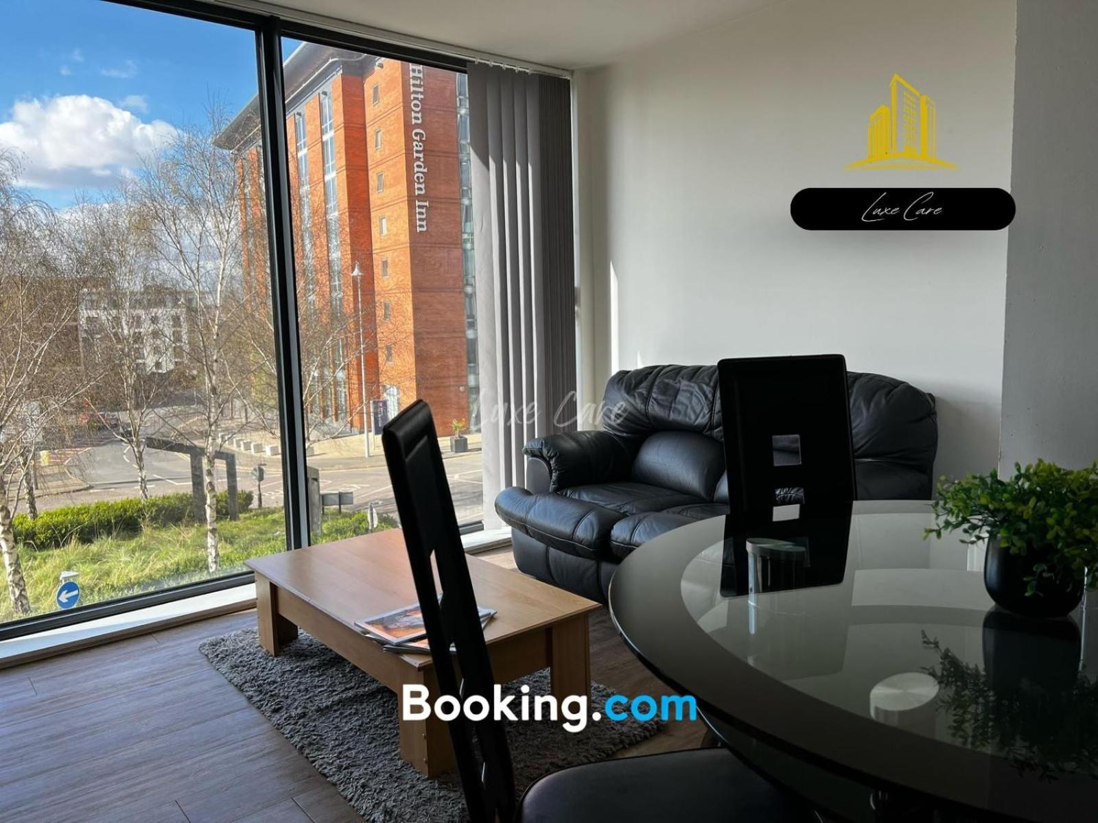 Last-Minute Specials L Book It Now L Sleeps Up To 4 L 2 Bed 2 Bath - Gym - Prime Birmingham Location L Jvt Short Lets Dış mekan fotoğraf