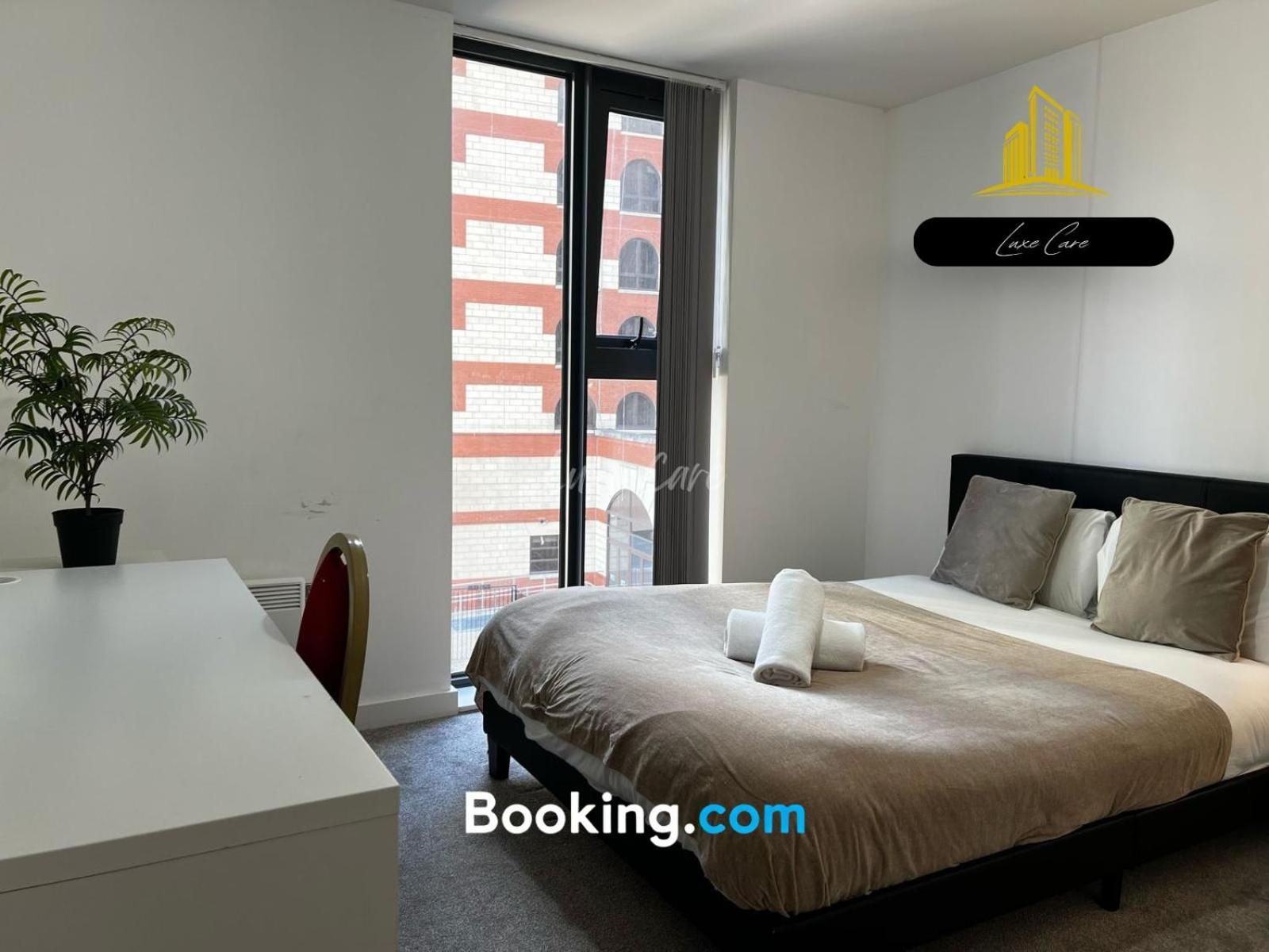 Last-Minute Specials L Book It Now L Sleeps Up To 4 L 2 Bed 2 Bath - Gym - Prime Birmingham Location L Jvt Short Lets Dış mekan fotoğraf