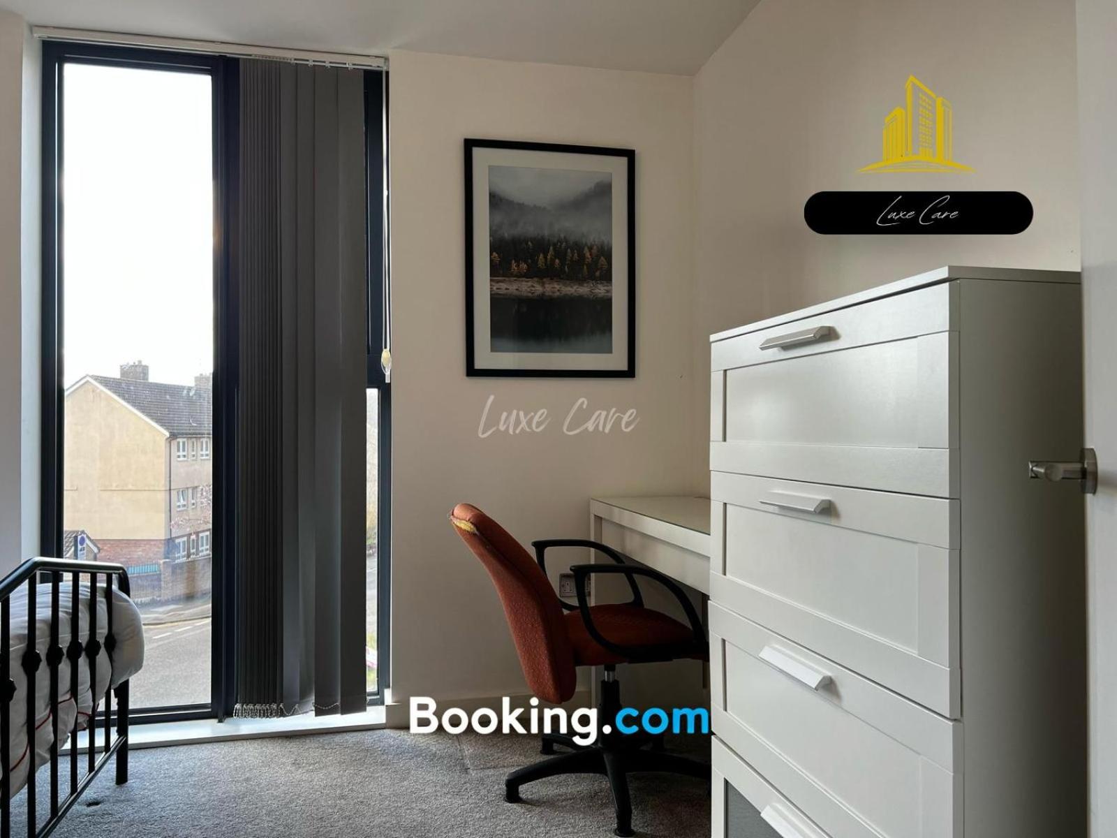 Last-Minute Specials L Book It Now L Sleeps Up To 4 L 2 Bed 2 Bath - Gym - Prime Birmingham Location L Jvt Short Lets Dış mekan fotoğraf
