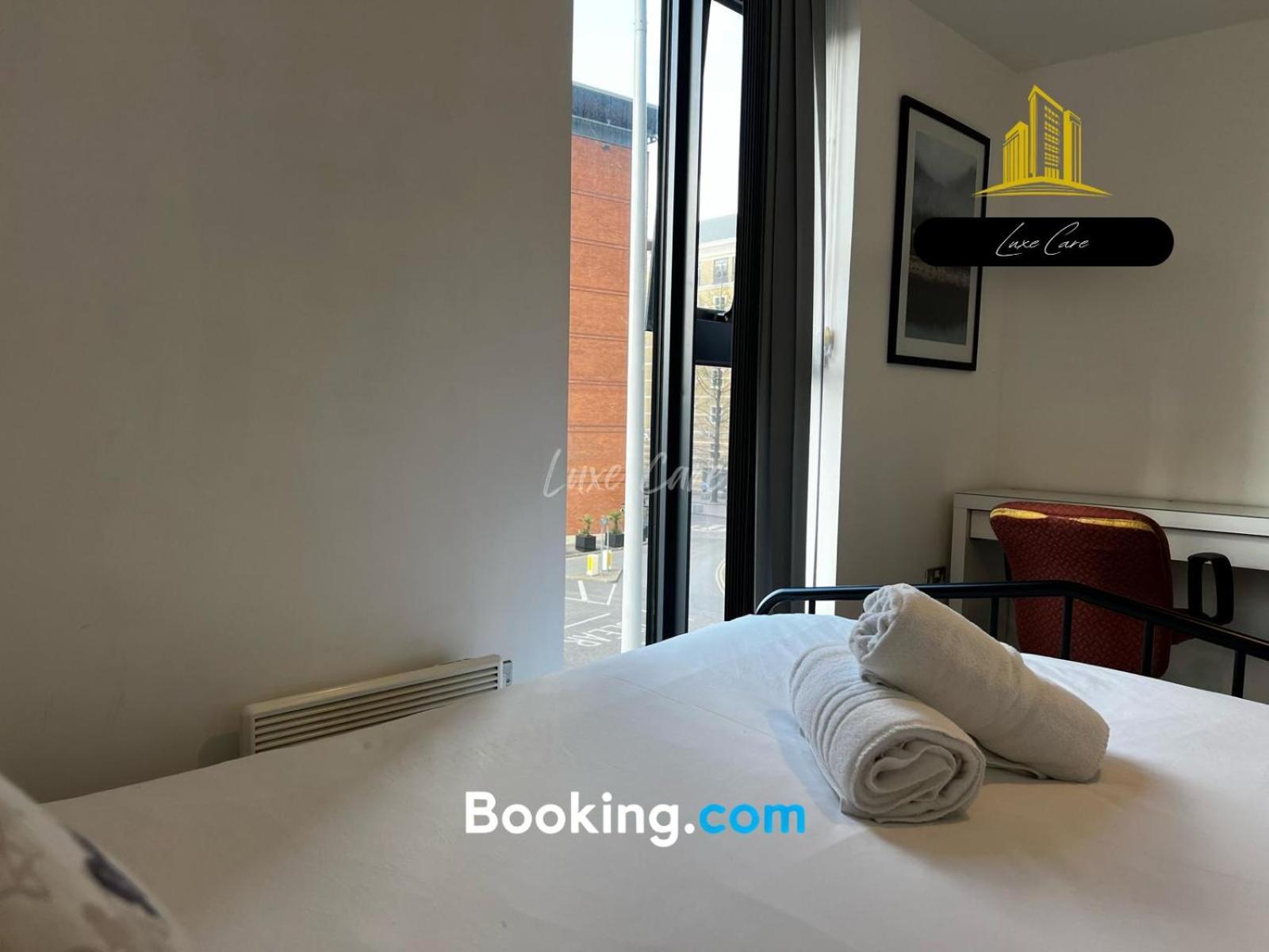 Last-Minute Specials L Book It Now L Sleeps Up To 4 L 2 Bed 2 Bath - Gym - Prime Birmingham Location L Jvt Short Lets Dış mekan fotoğraf
