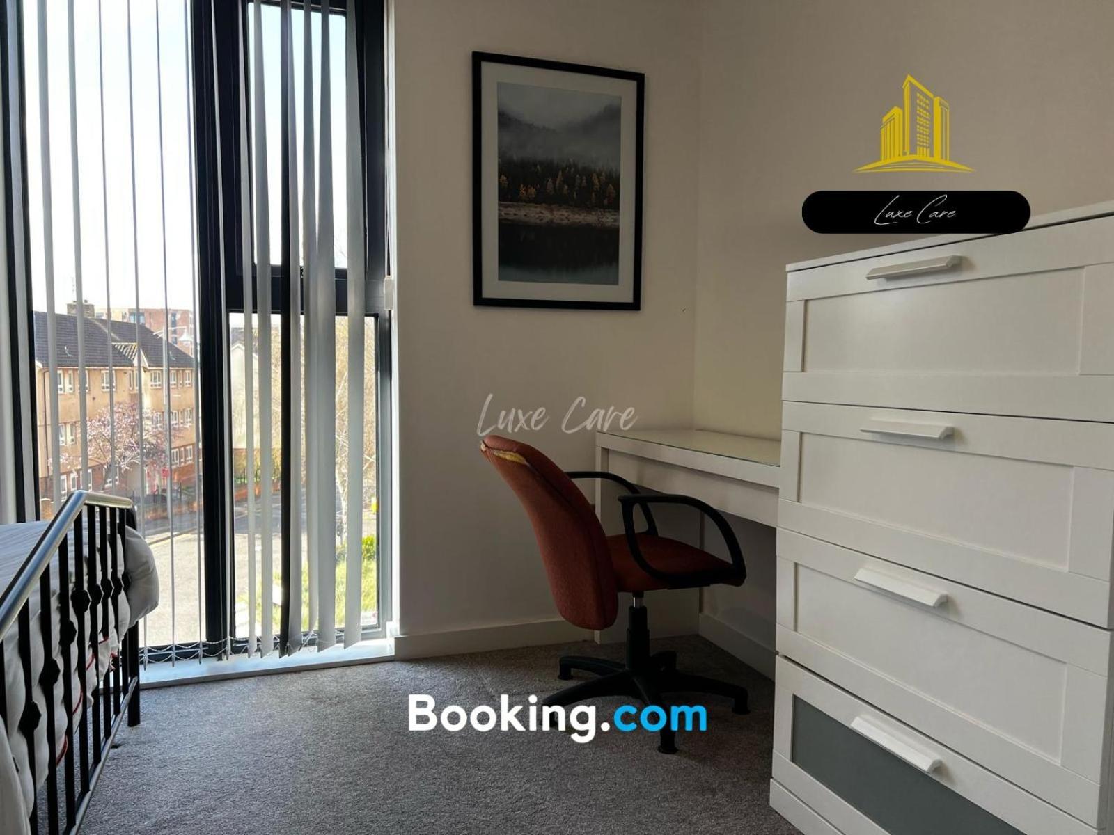 Last-Minute Specials L Book It Now L Sleeps Up To 4 L 2 Bed 2 Bath - Gym - Prime Birmingham Location L Jvt Short Lets Dış mekan fotoğraf